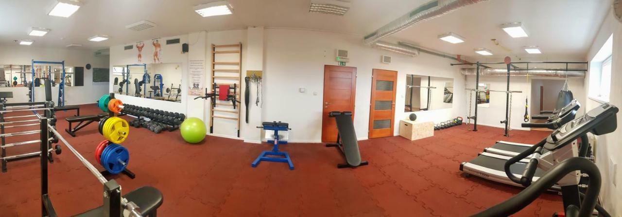 Agrohotel Tri Brezy Hrustin 外观 照片